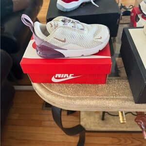 Toddler Nike Air Max size 10